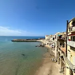 Balconi Bellavista Apartment